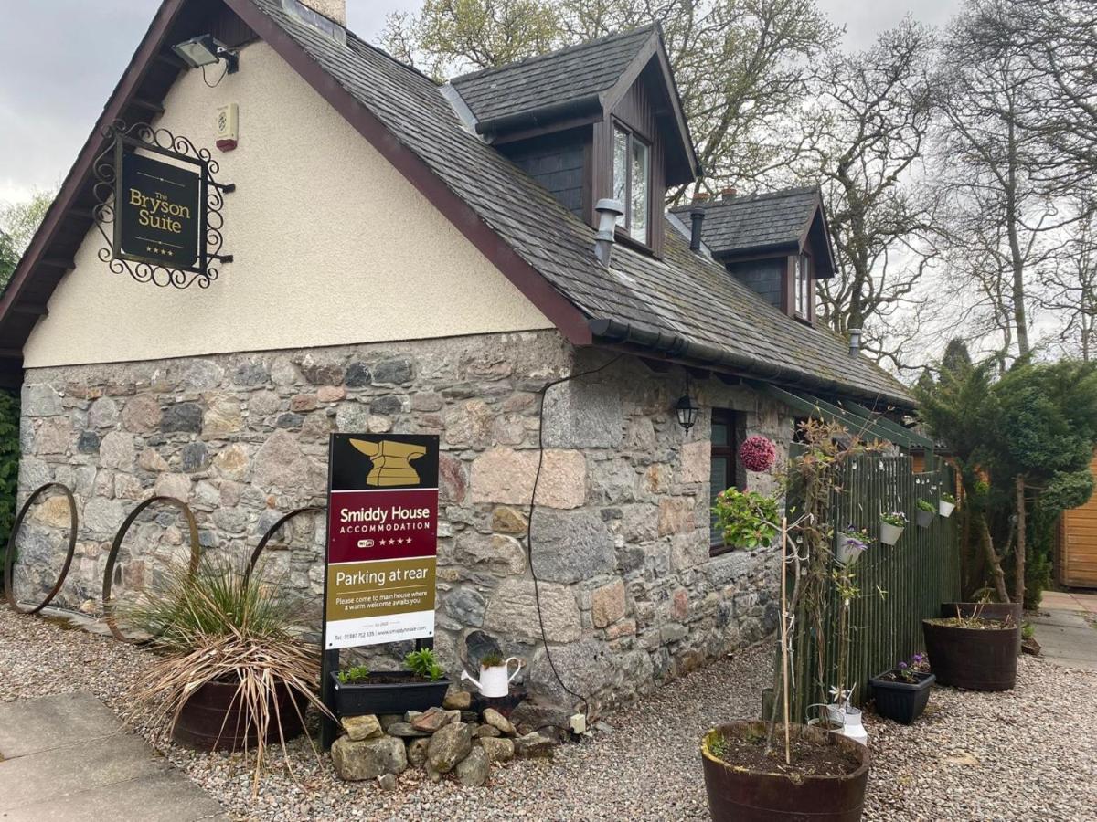 Bed and Breakfast Smiddy House Spean Bridge Exterior foto
